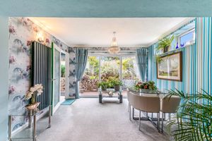 Photo 16- click for photo gallery